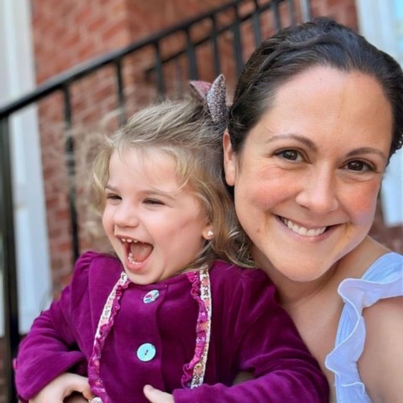 Meet your Posher, Jessica - Picture 1 of 1